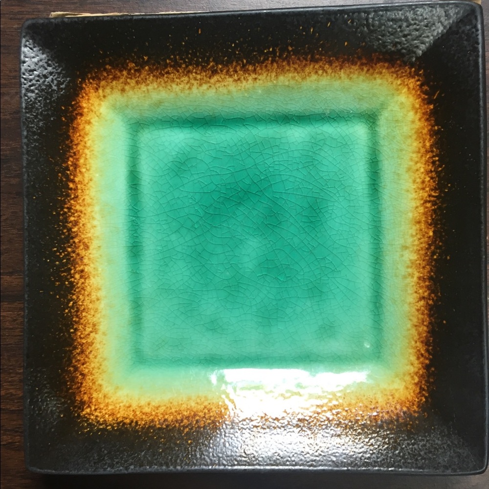 Jade crackle dishes